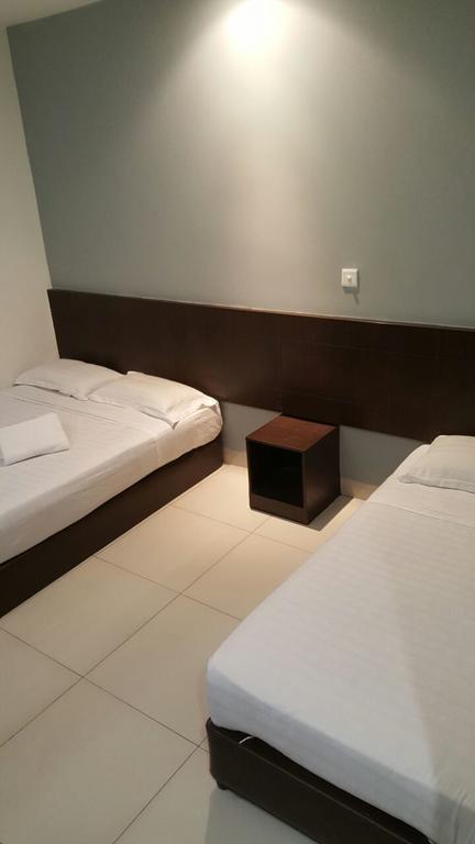 Tiong Nam Hotel Pasir Gudang Exteriör bild