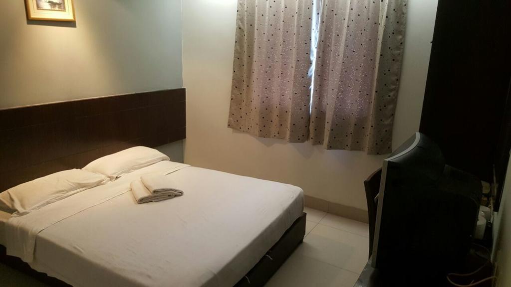 Tiong Nam Hotel Pasir Gudang Exteriör bild