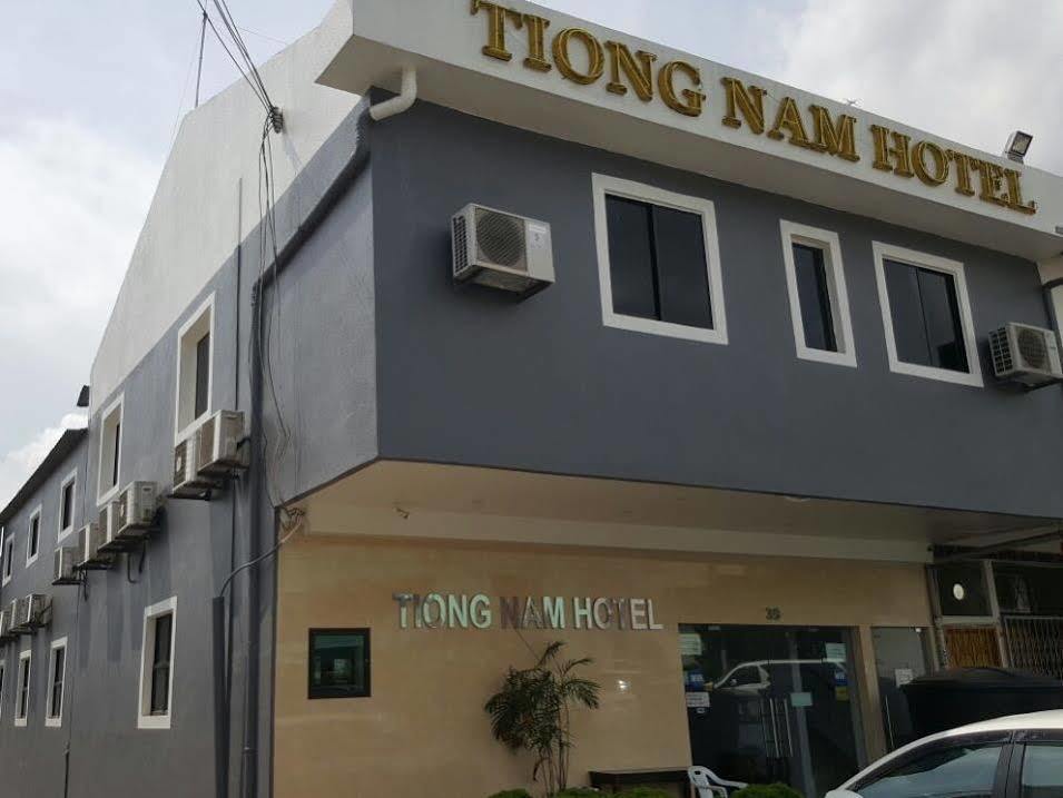 Tiong Nam Hotel Pasir Gudang Exteriör bild