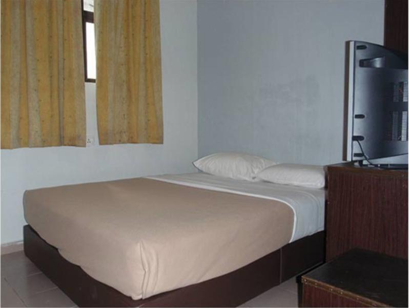 Tiong Nam Hotel Pasir Gudang Exteriör bild