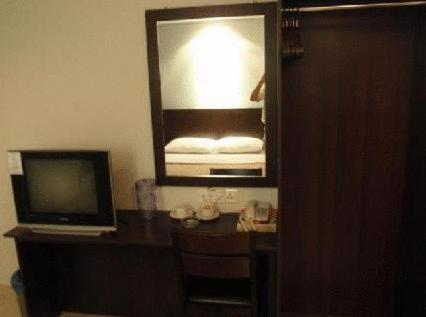 Tiong Nam Hotel Pasir Gudang Rum bild